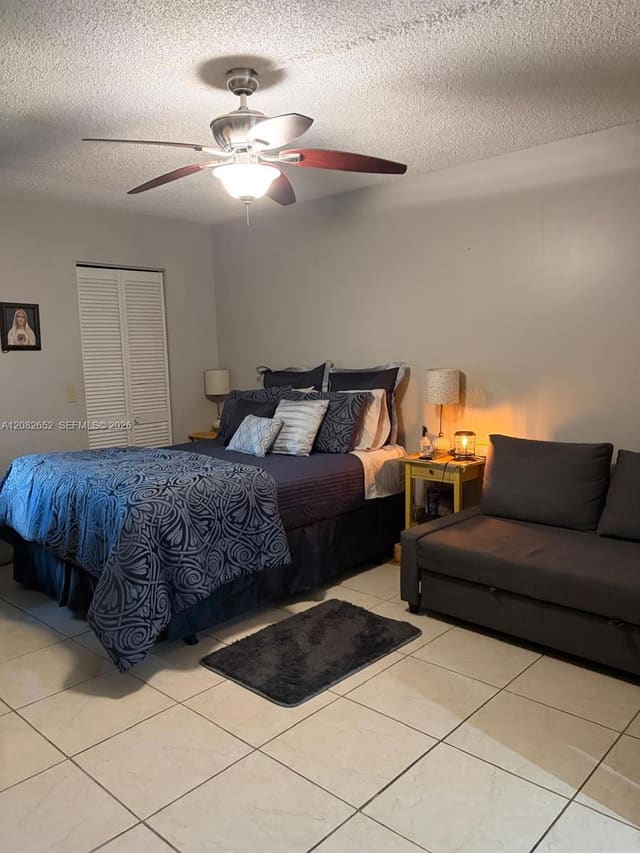 1401 SW 135th Terrace 302H, Pembroke Pines, FL 33027