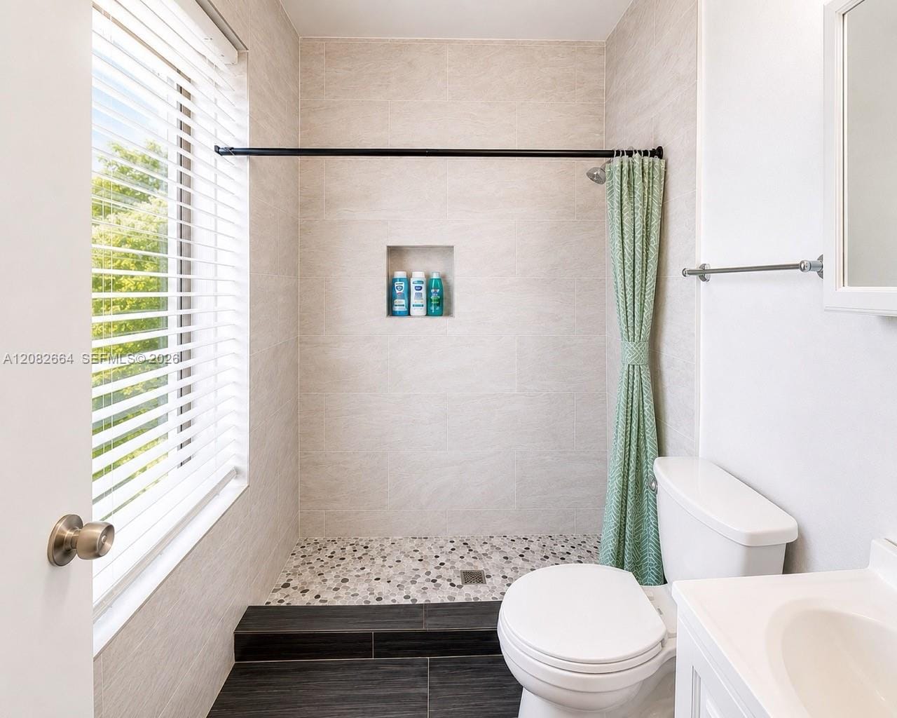3025 Indian Creek Drive 310 — photo 6