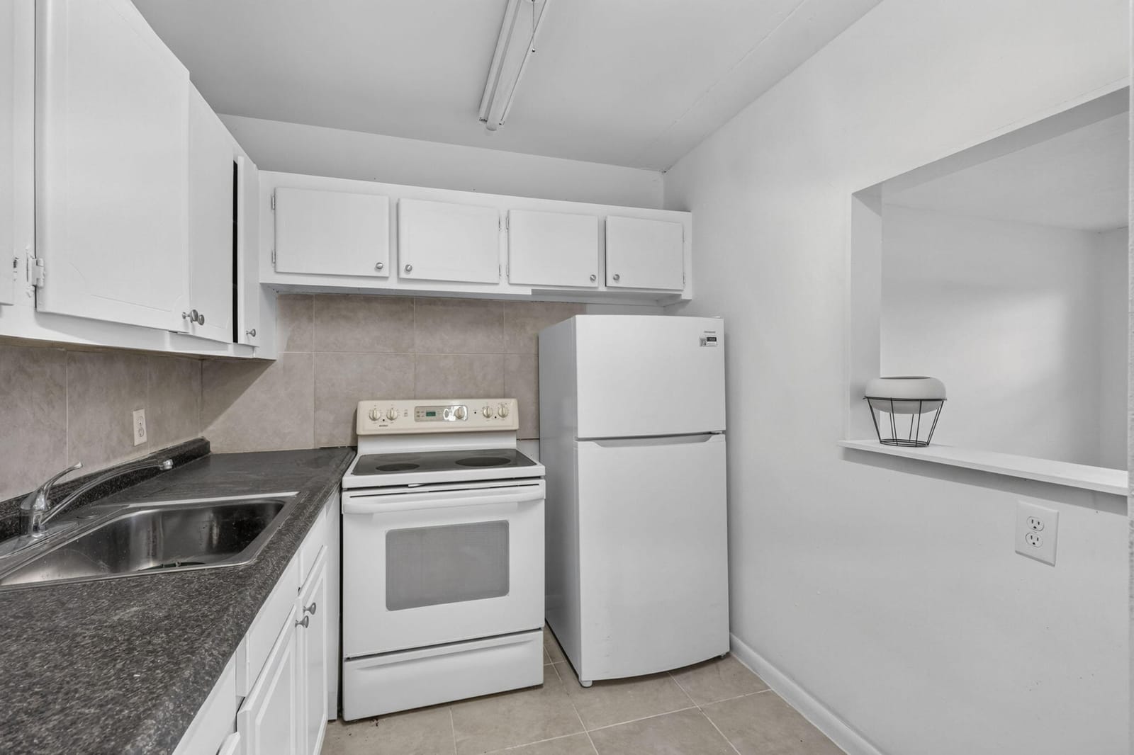 210 Canterbury J 1 — photo 9