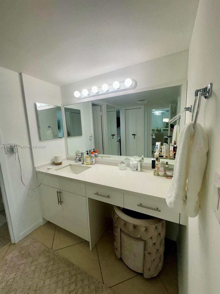100 Bayview Drive 1114, Sunny Isles Beach, FL 33160 photo 20