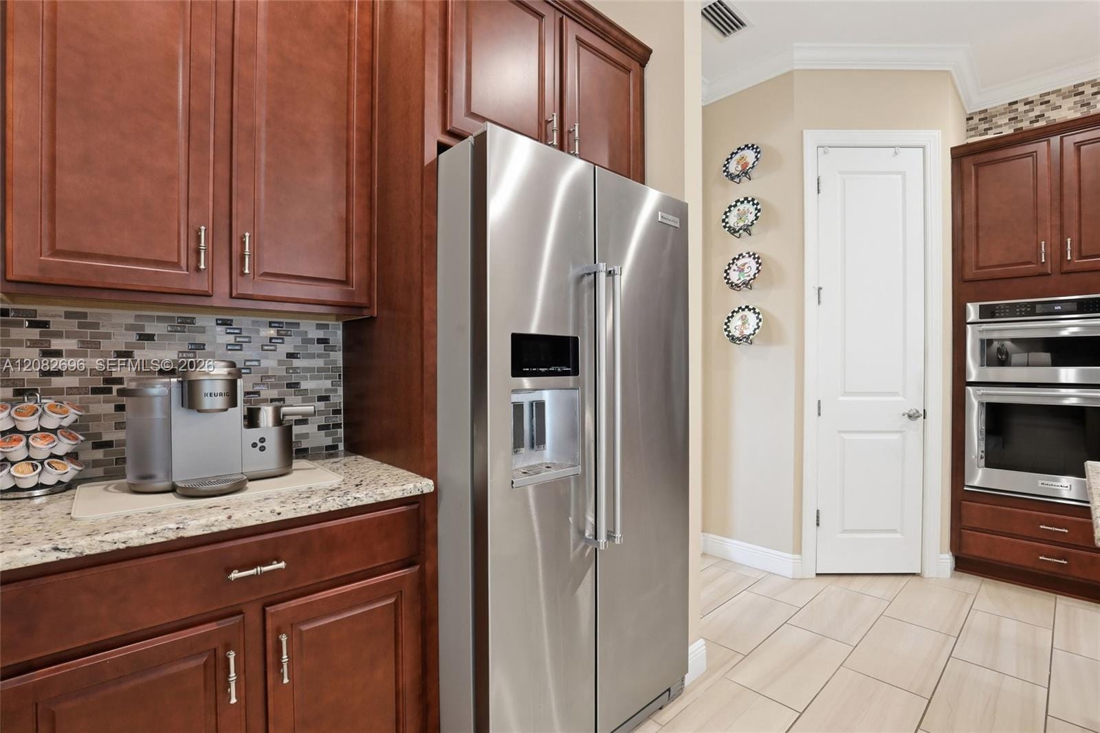 2303 Somerset Place, FL 34120 photo 21
