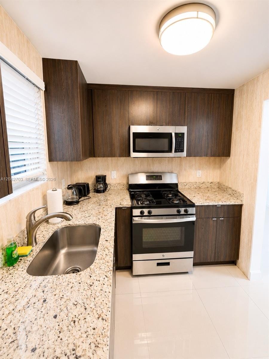 1025 94th Street 12, Bay Harbor Islands, FL 33154 photo 5