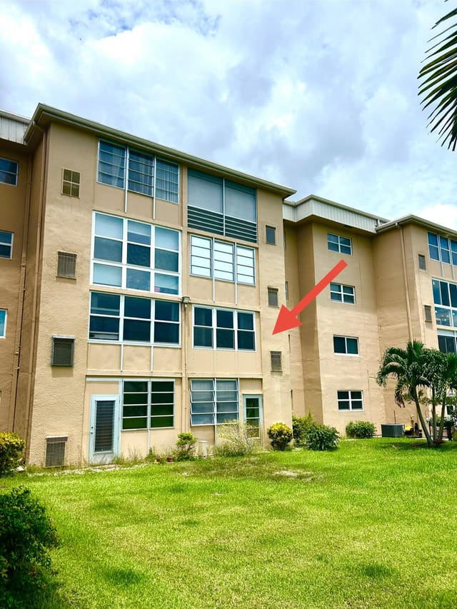 2600 NE 1st Lane Apt 205, Boynton Beach, FL 33435