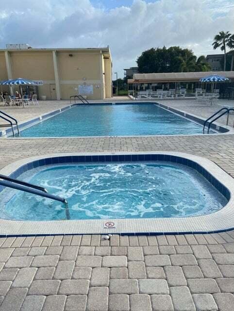 2600 NE 1st Lane Apt 205, Boynton Beach, FL 33435 photo 18