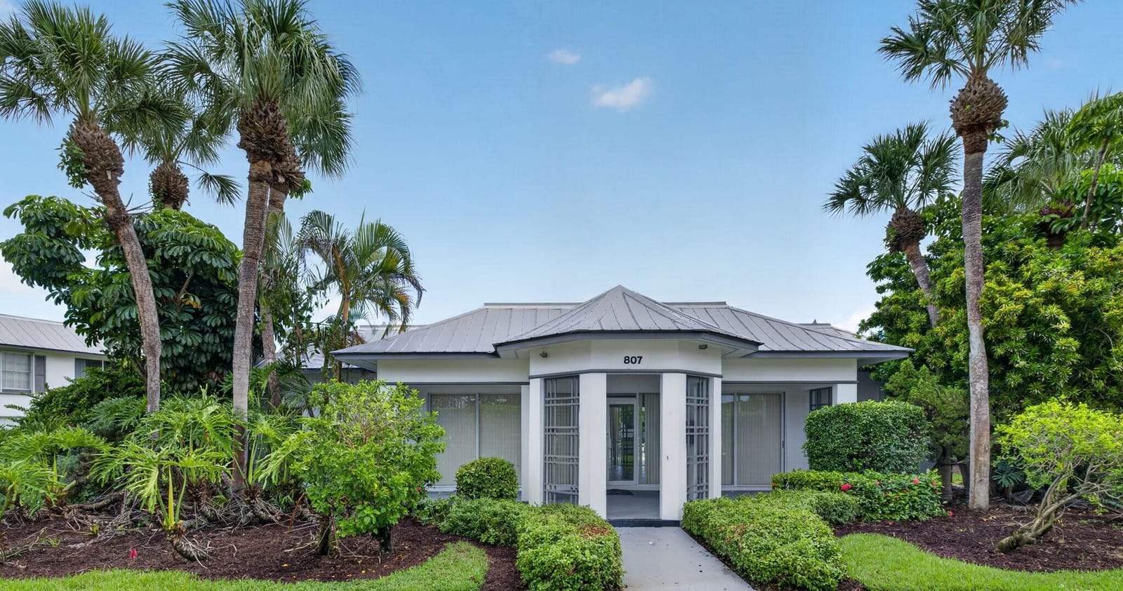 803 SE CENTRAL Parkway 9, Stuart, FL 34994