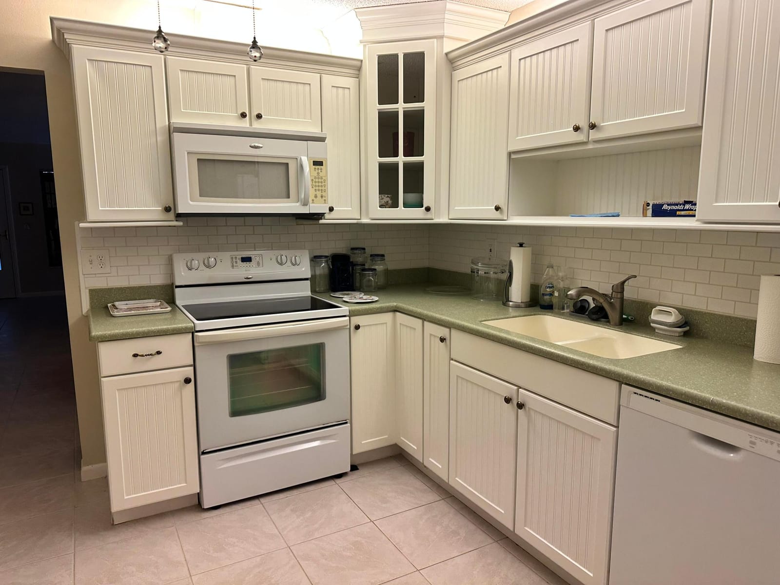 8184 SE Villa Way — photo 2