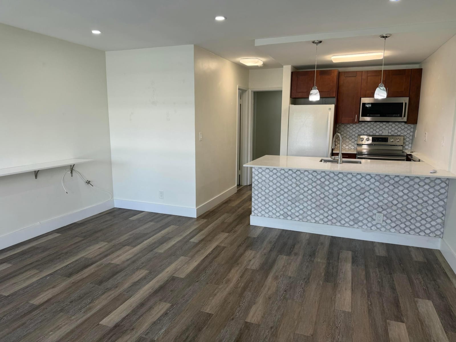 2841 NE 32ND Street 11, Fort Lauderdale, FL 33306