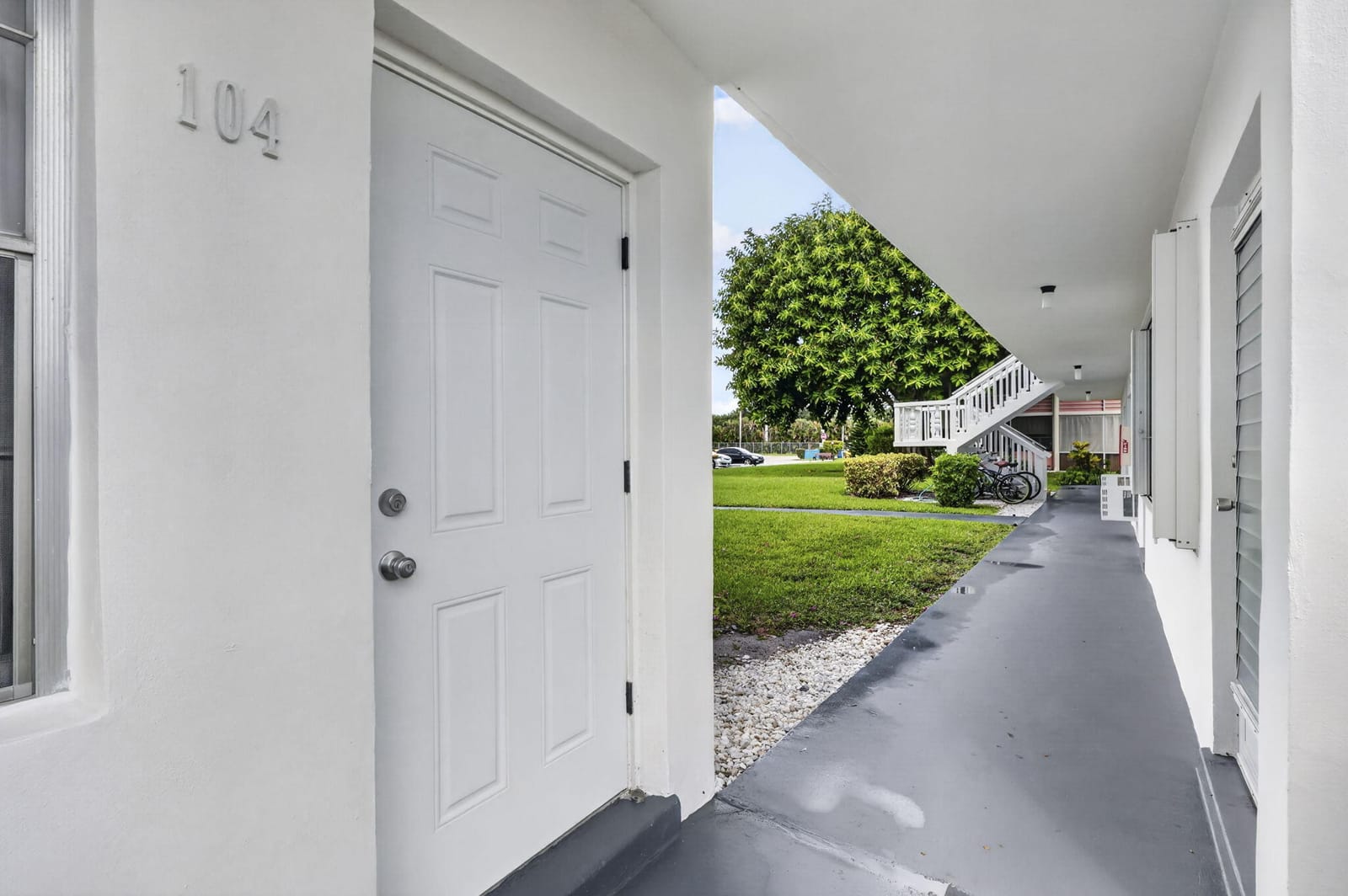 104 E EASTHAMPTON E 1, West Palm Beach, FL 33417