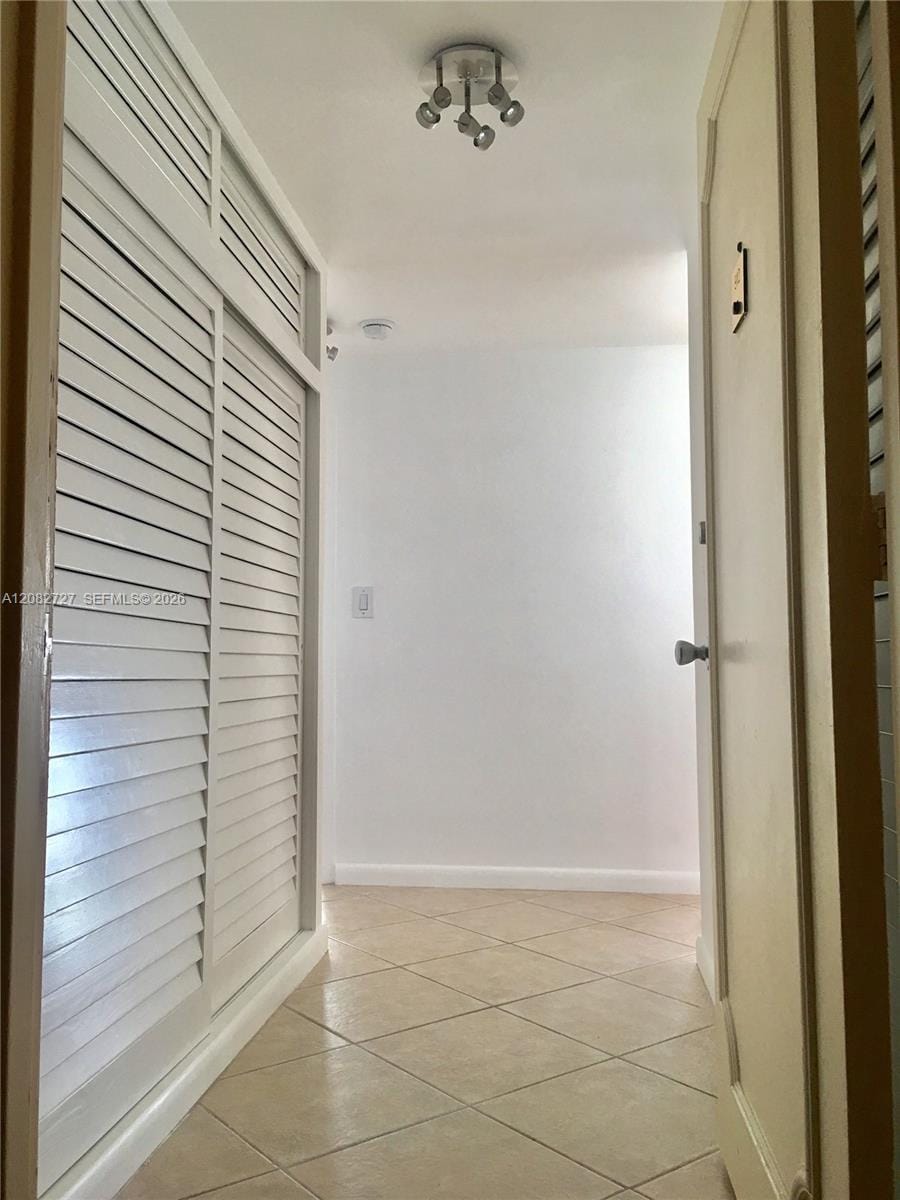 1408 Brickell Bay Drive 912 — photo 4