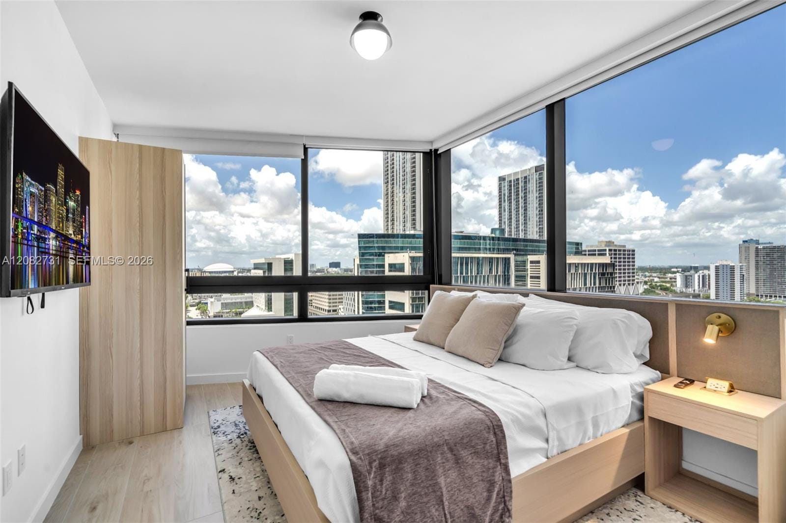 225 N Miami Avenue 2002, Miami, FL 33128