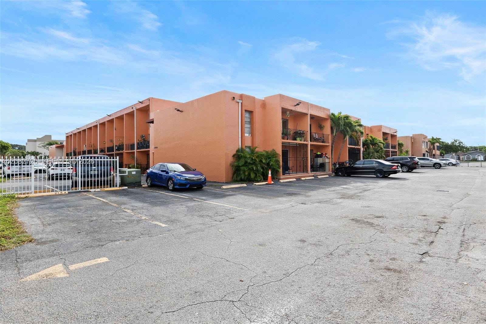 1300 W 47th Place 223, Hialeah, FL 33012 photo 6