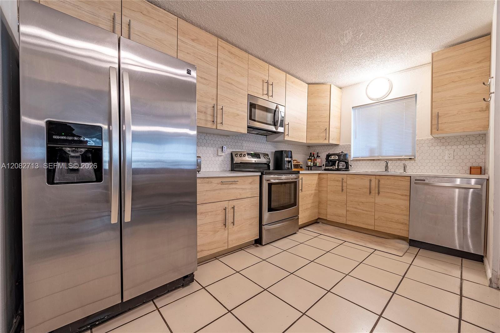 4524 SW 54th Street 501-W — photo 12