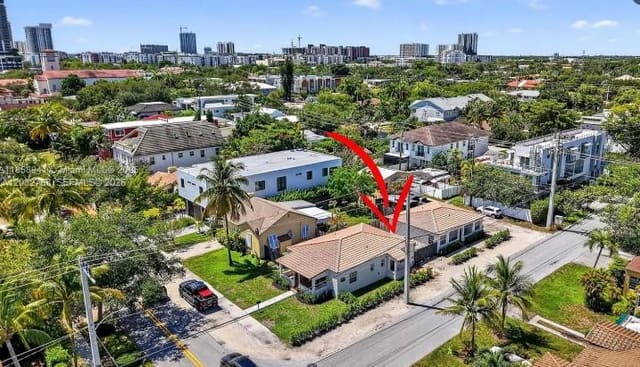1121 NE 2nd Street 203, Fort Lauderdale, FL 33301