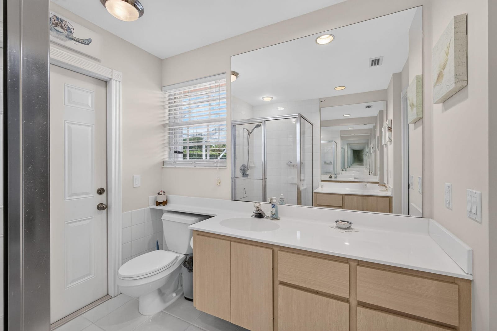 4238 ROYAL OAK Drive — photo 9