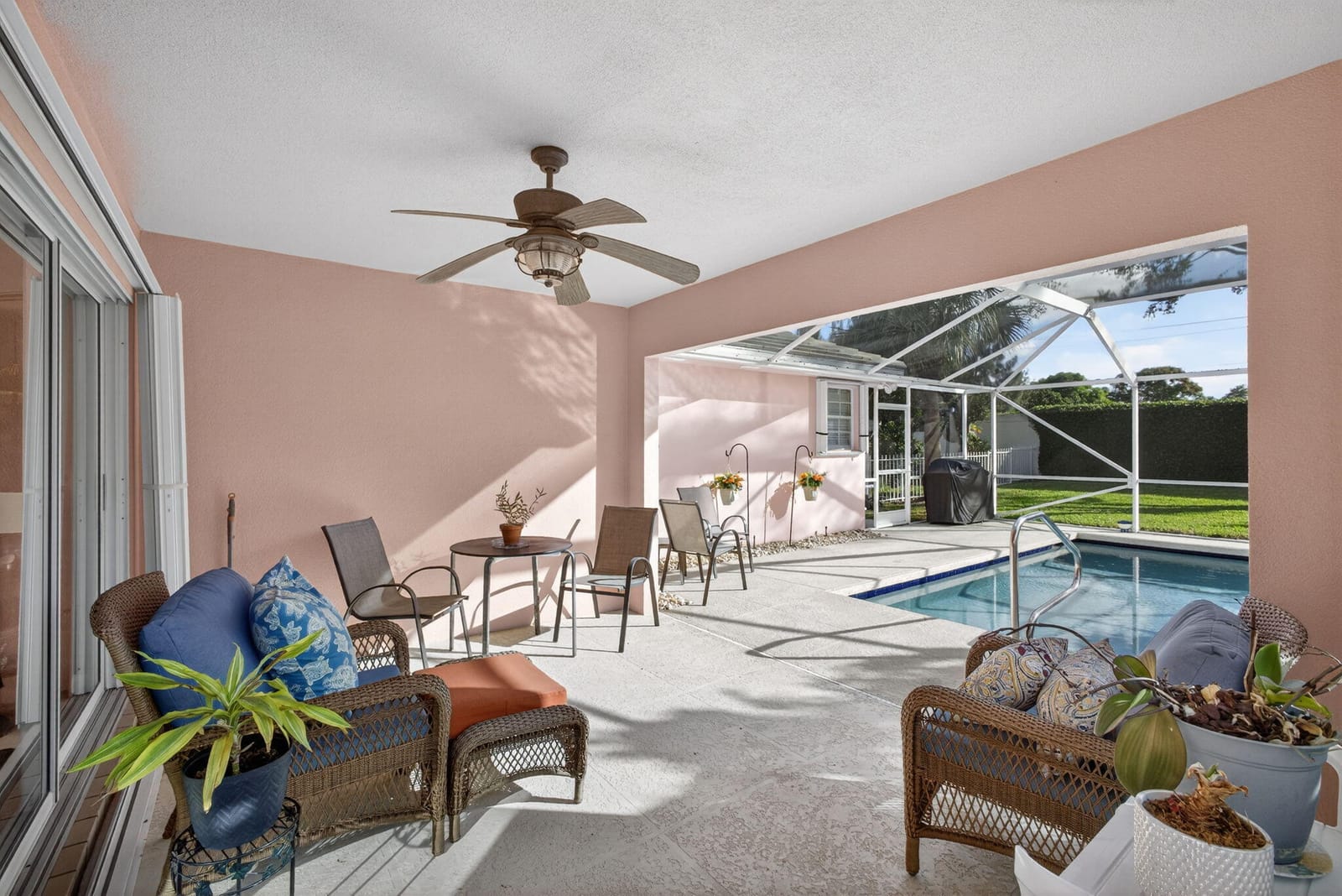 4238 ROYAL OAK Drive — photo 12