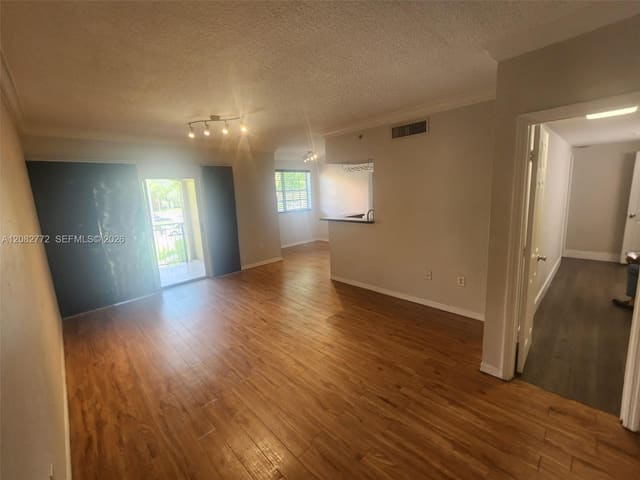 11650 SW 2nd Street 16205, Pembroke Pines, FL 33025