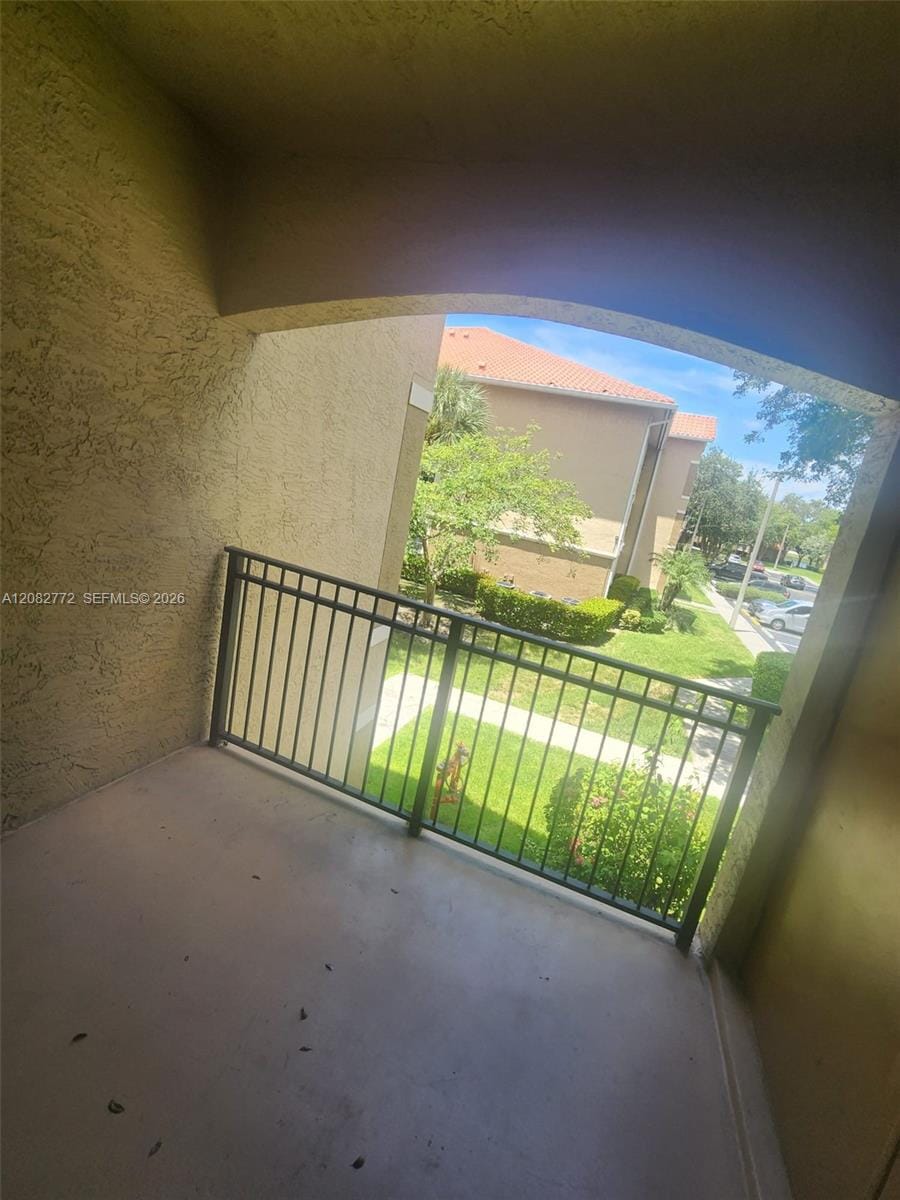 11650 SW 2nd Street 16205, Pembroke Pines, FL 33025 photo 5