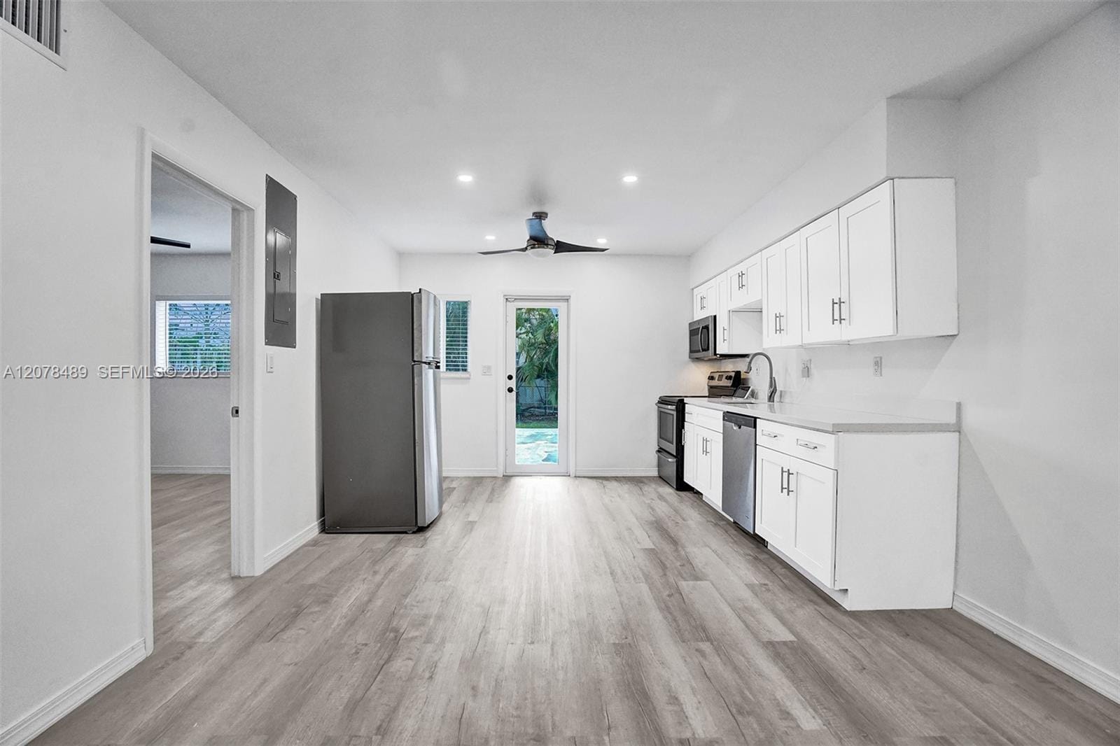 2018-2020 NE 19th Street — photo 3