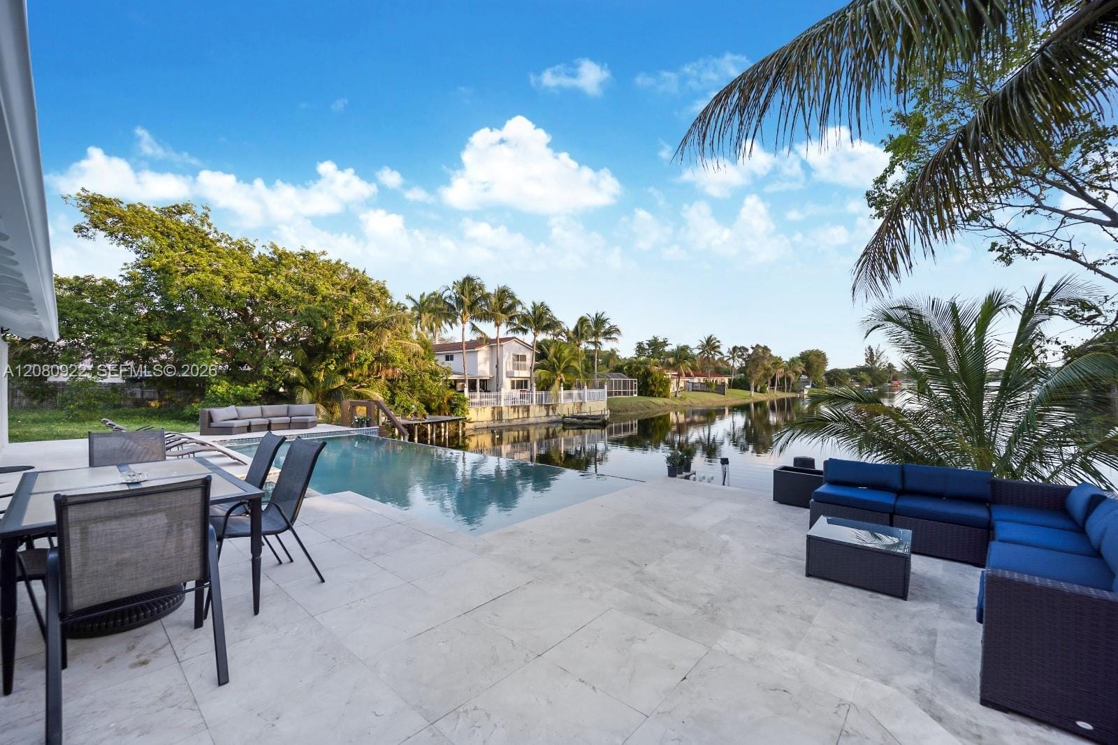 2286 NE 215th Street 2286, Miami, FL 33180 photo 25