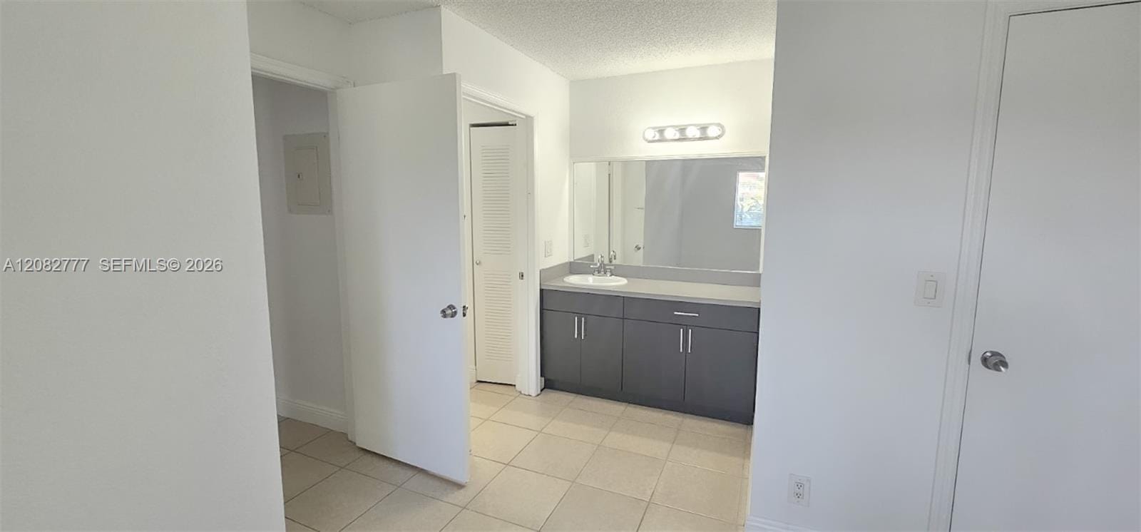 3380 N Pinewalk Drive N 1111, Margate, FL 33063 photo 15