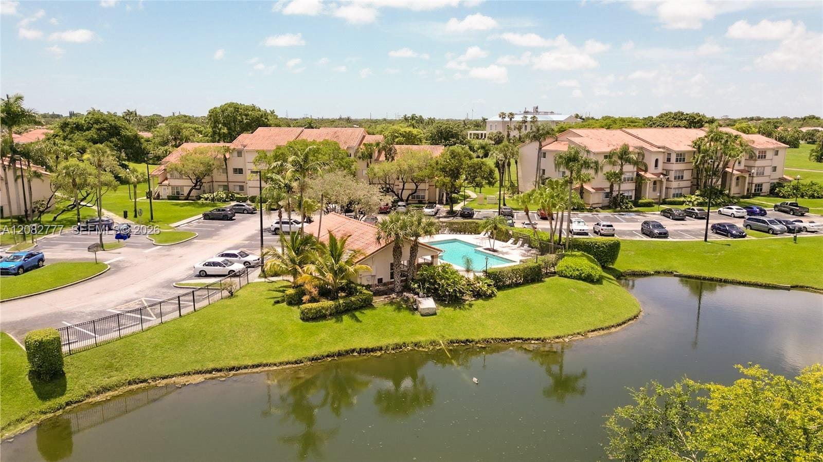 3380 N Pinewalk Drive N 1111, Margate, FL 33063 photo 22