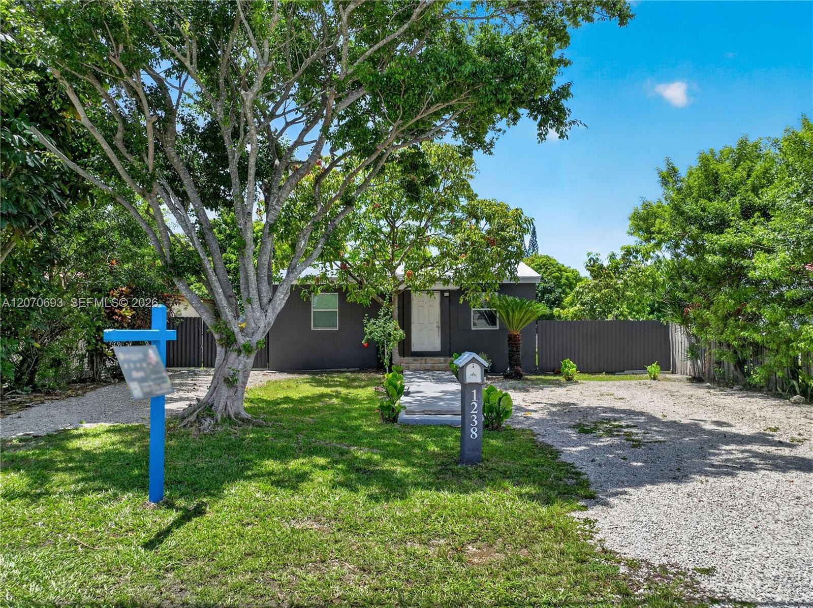 1238 Old Dixie Highway — photo 4
