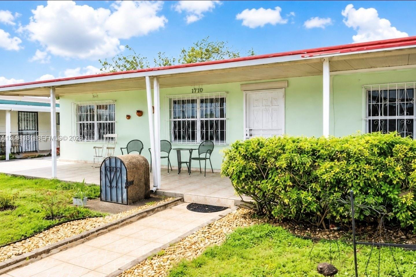 1220 E 10th Avenue, Hialeah, FL 33010