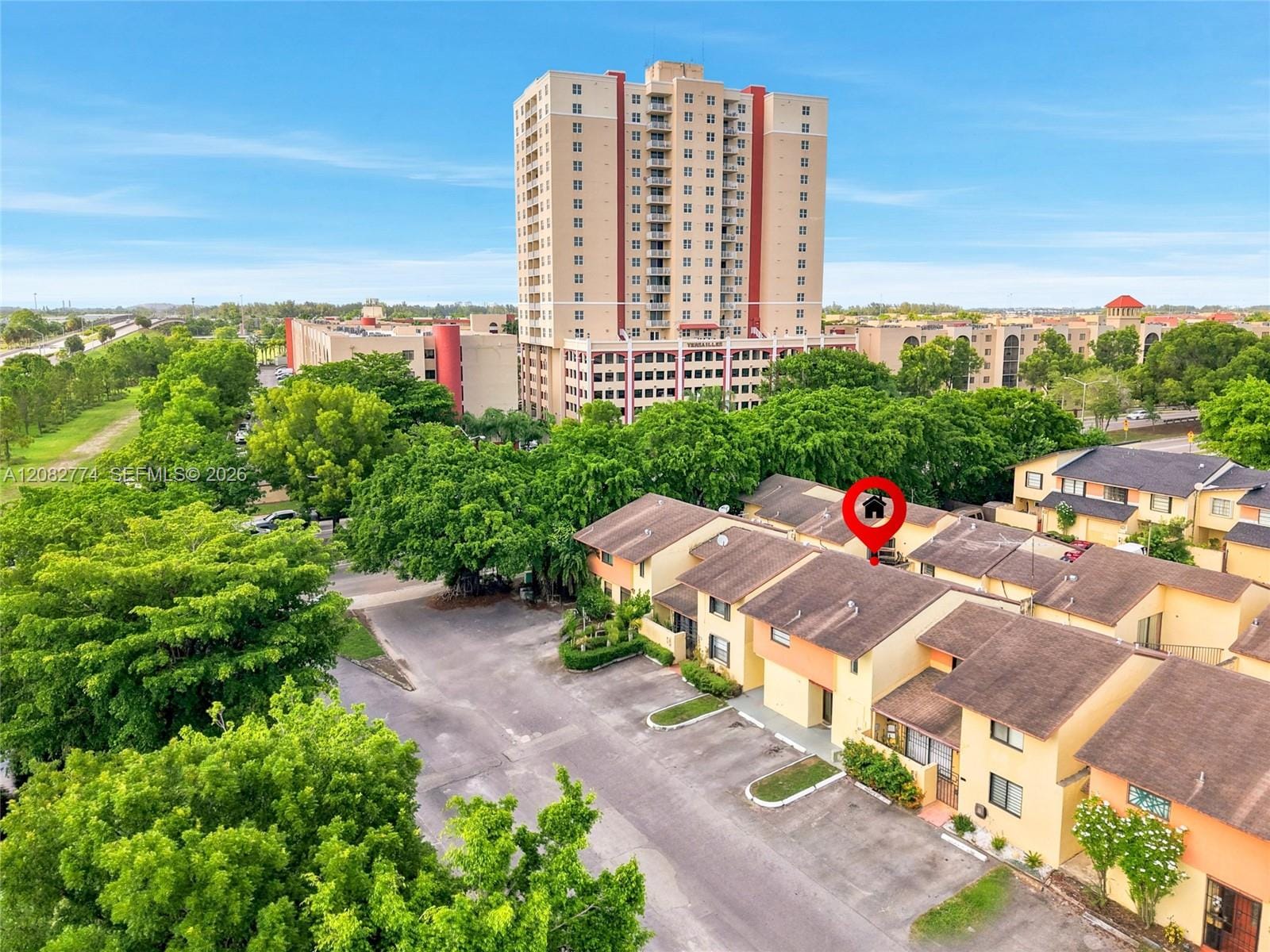 9674 Fontainebleau Boulevard 28 — photo 11