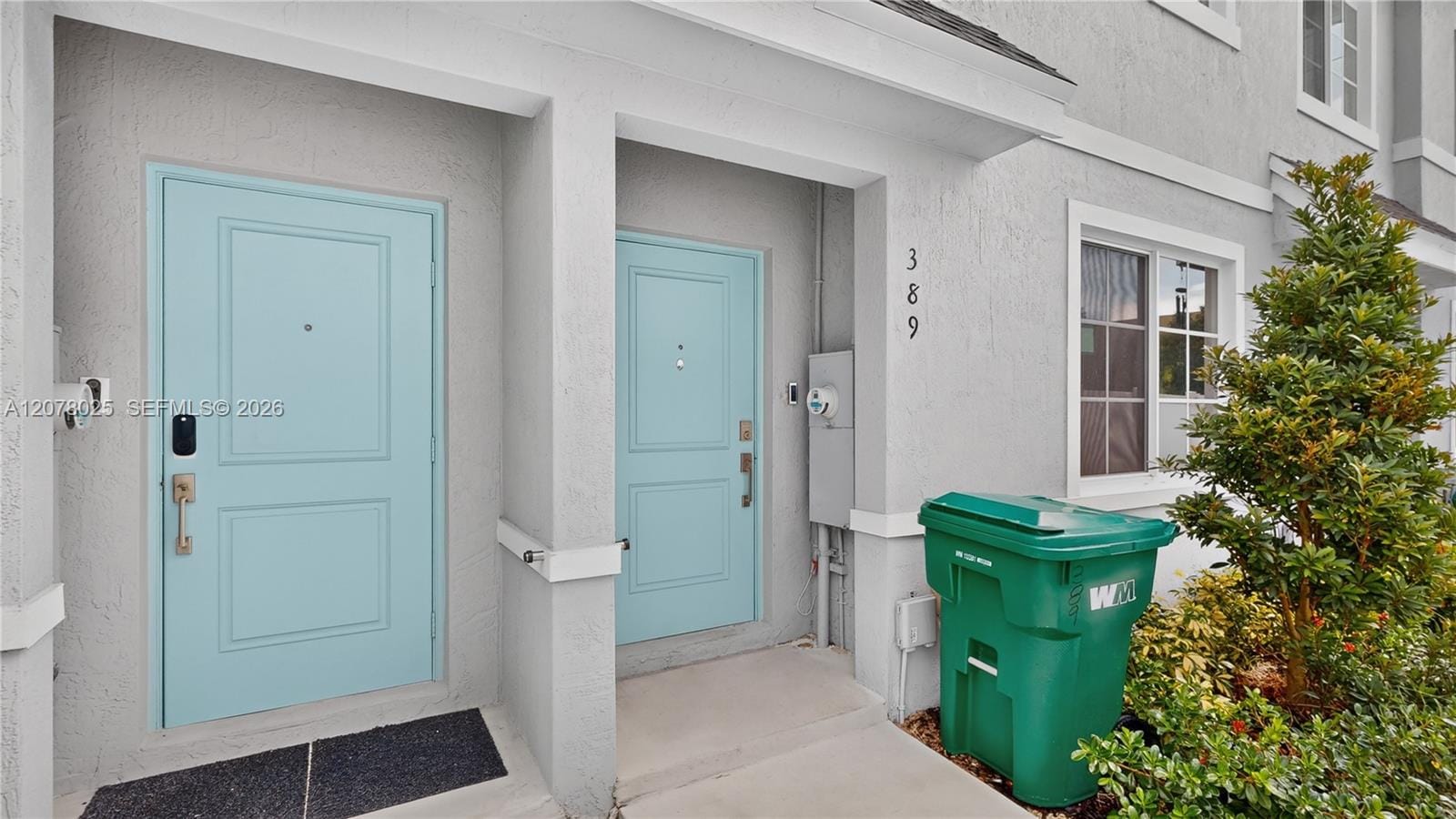 389 NW 10th Court — photo 3