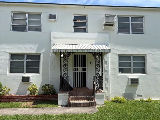 16 Santillane Avenue 4, Coral Gables, FL 33134