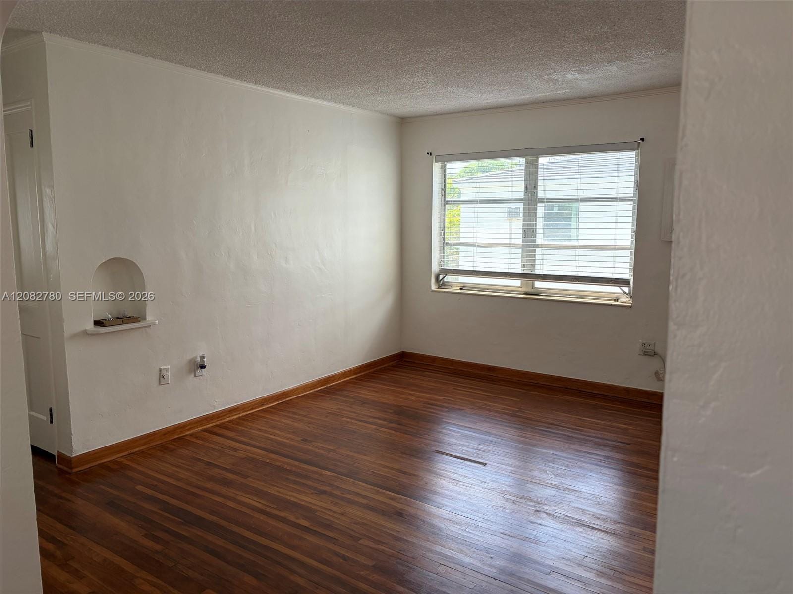 16 Santillane Avenue 4, Coral Gables, FL 33134 photo 27