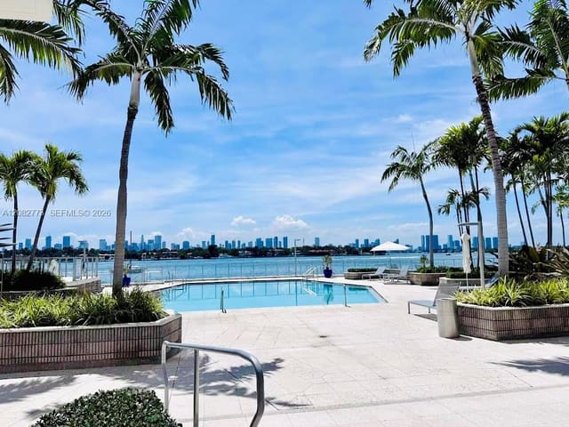 800 West Avenue 505, Miami Beach, FL 33139