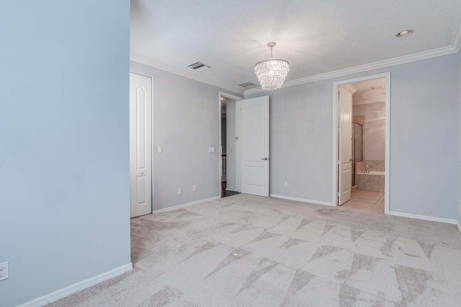 4628 MEDITERRANEAN Circle — photo 11