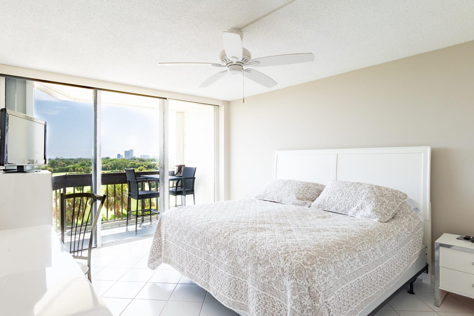 2000 PRESIDENTIAL Way 603, West Palm Beach, FL 33401 photo 17