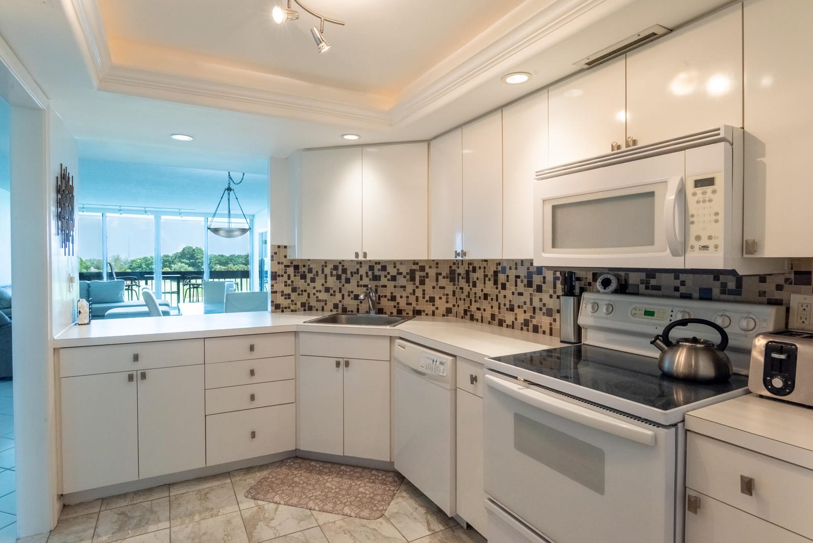 2000 PRESIDENTIAL Way 603, West Palm Beach, FL 33401 photo 29