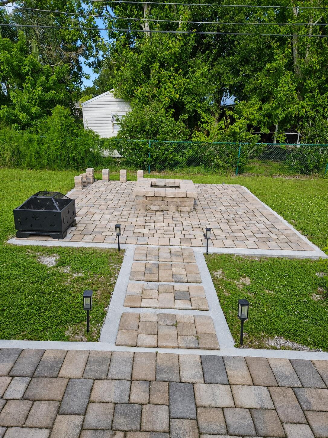 1017 SW Longfellow Road — photo 3