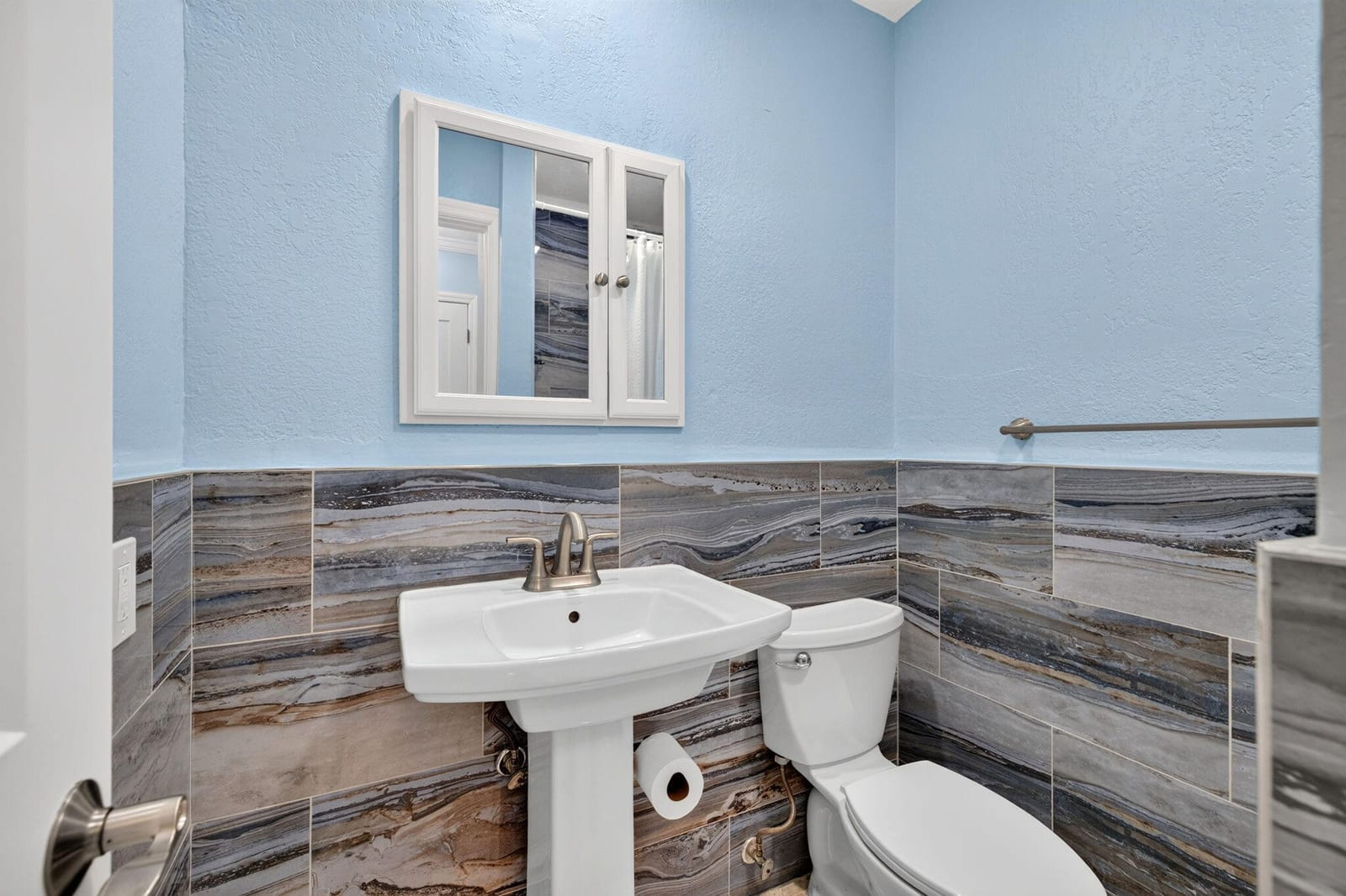 1873 SW 28TH Terrace, Fort Lauderdale, FL 33312 photo 22