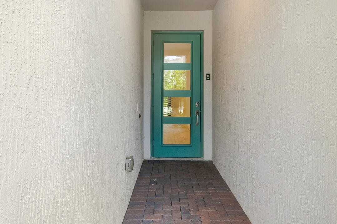 14131 SW THORENS Drive — photo 3