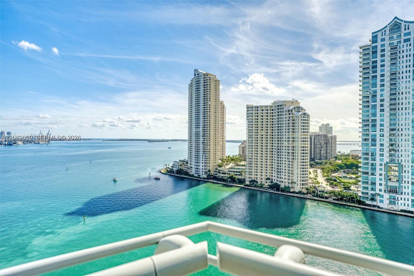 325 NE Biscayne Boulevard 1923, Miami, FL 33131 photo 19