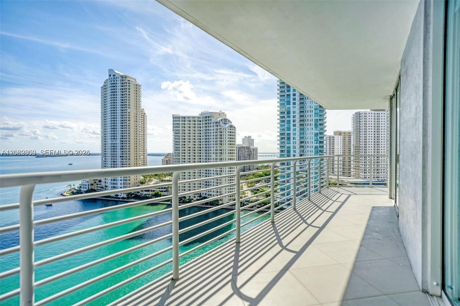 325 NE Biscayne Boulevard 1923, Miami, FL 33131 photo 23