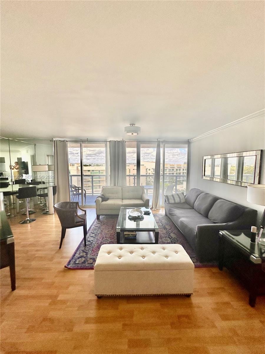 6301 Collins Avenue 806, Miami Beach, FL 33141 photo 2