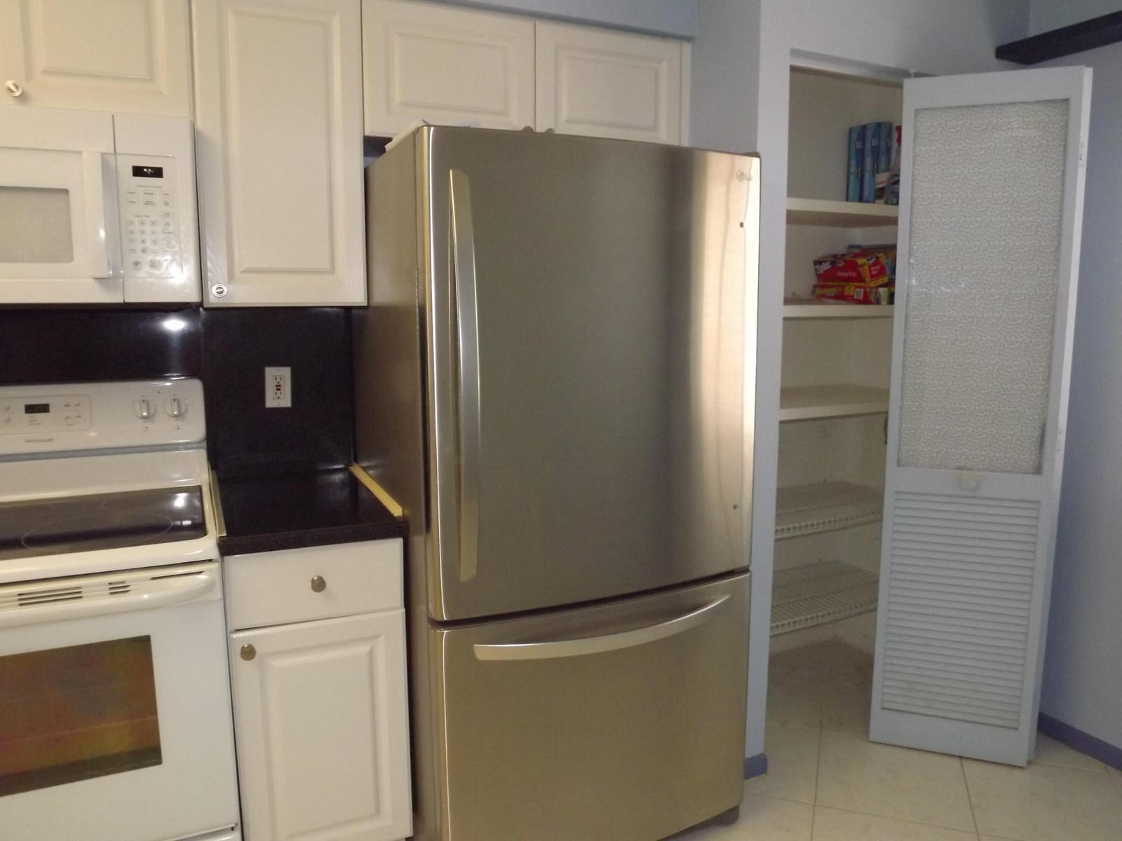 6112 Huntwick Terrace 205 — photo 5