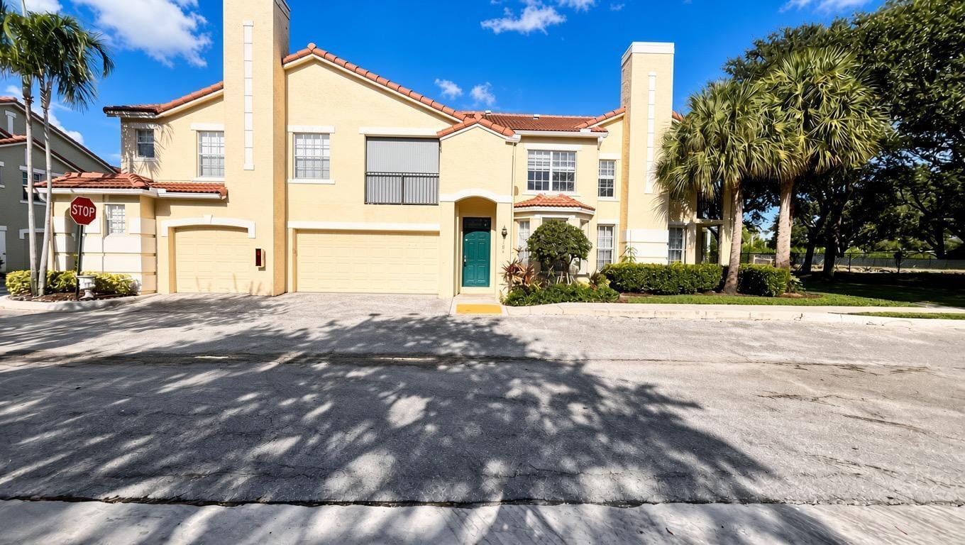 106 Belmont Place, Boynton Beach, FL 33436