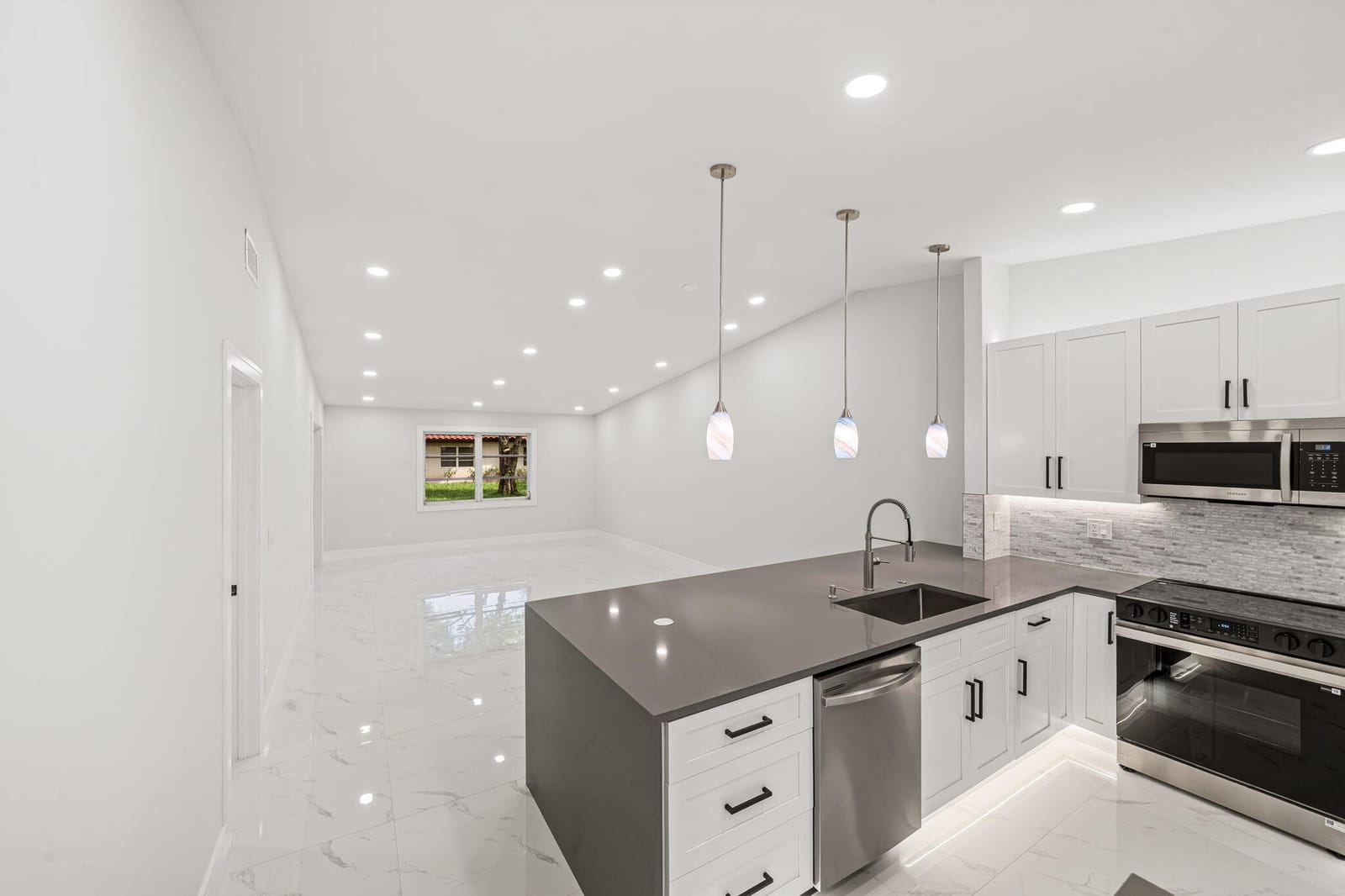 6083 MILLINGTON Way — photo 3