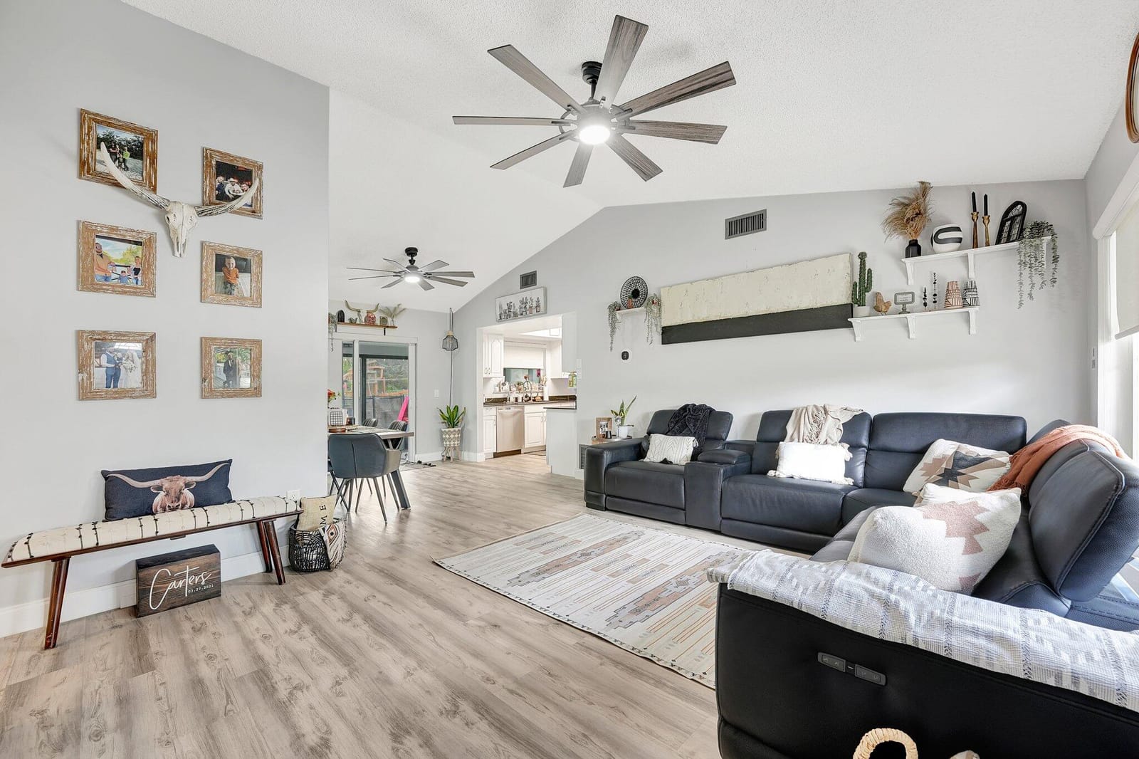 4770 NW 113th Avenue, Sunrise, FL 33323