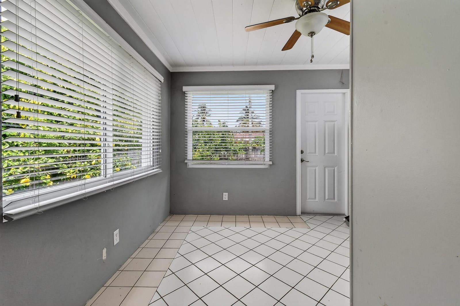 411 Evergreen Drive, Lake Park, FL 33403 photo 27