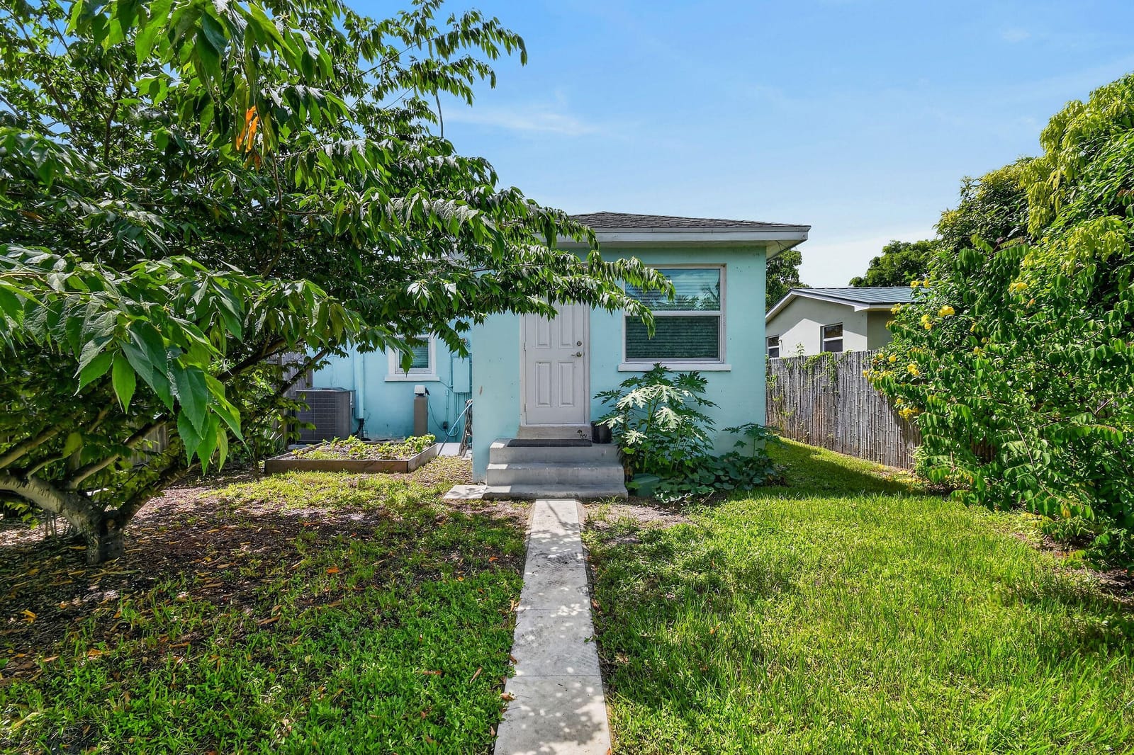 411 Evergreen Drive, Lake Park, FL 33403 photo 30