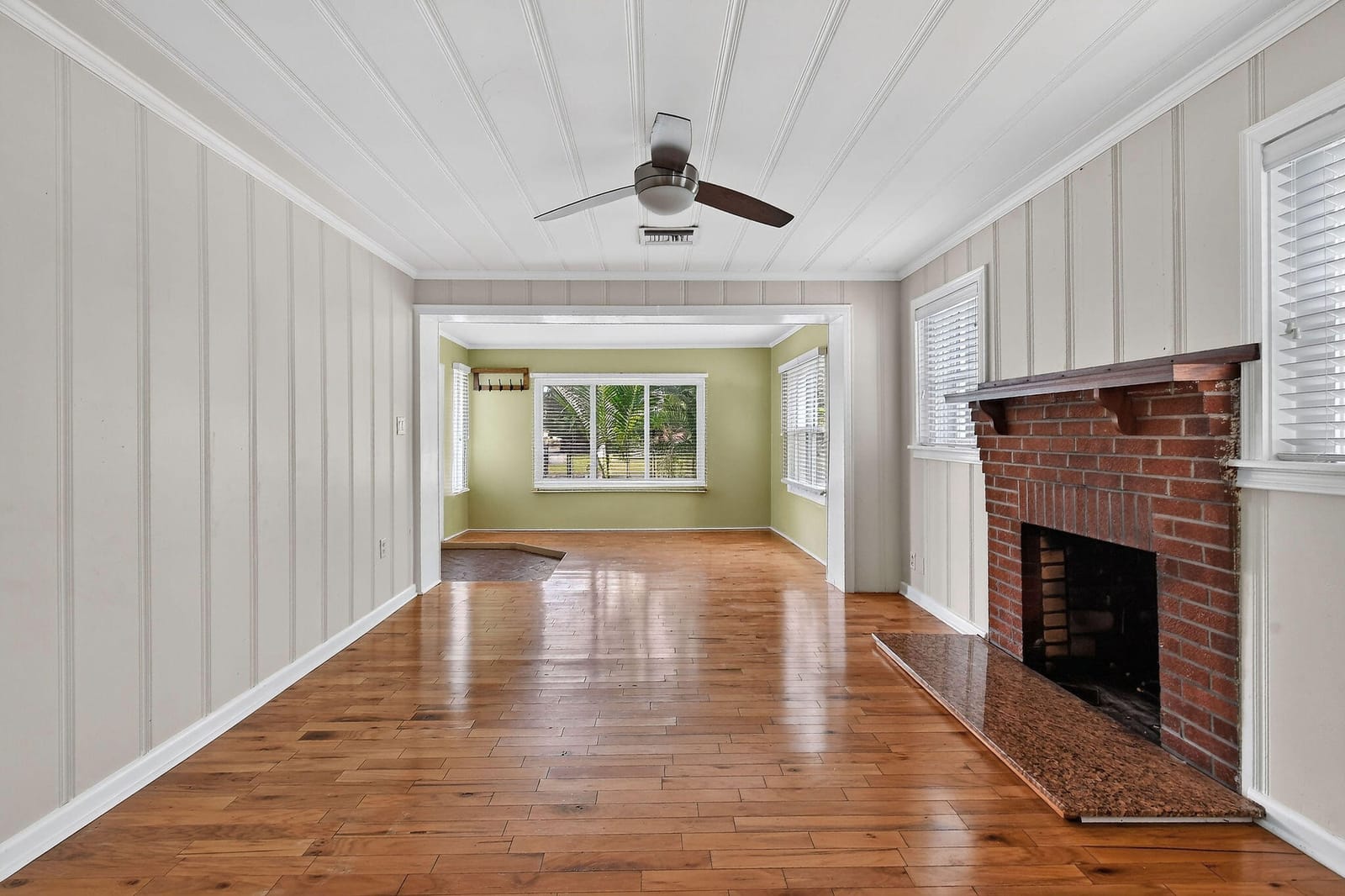 411 Evergreen Drive, Lake Park, FL 33403 photo 7