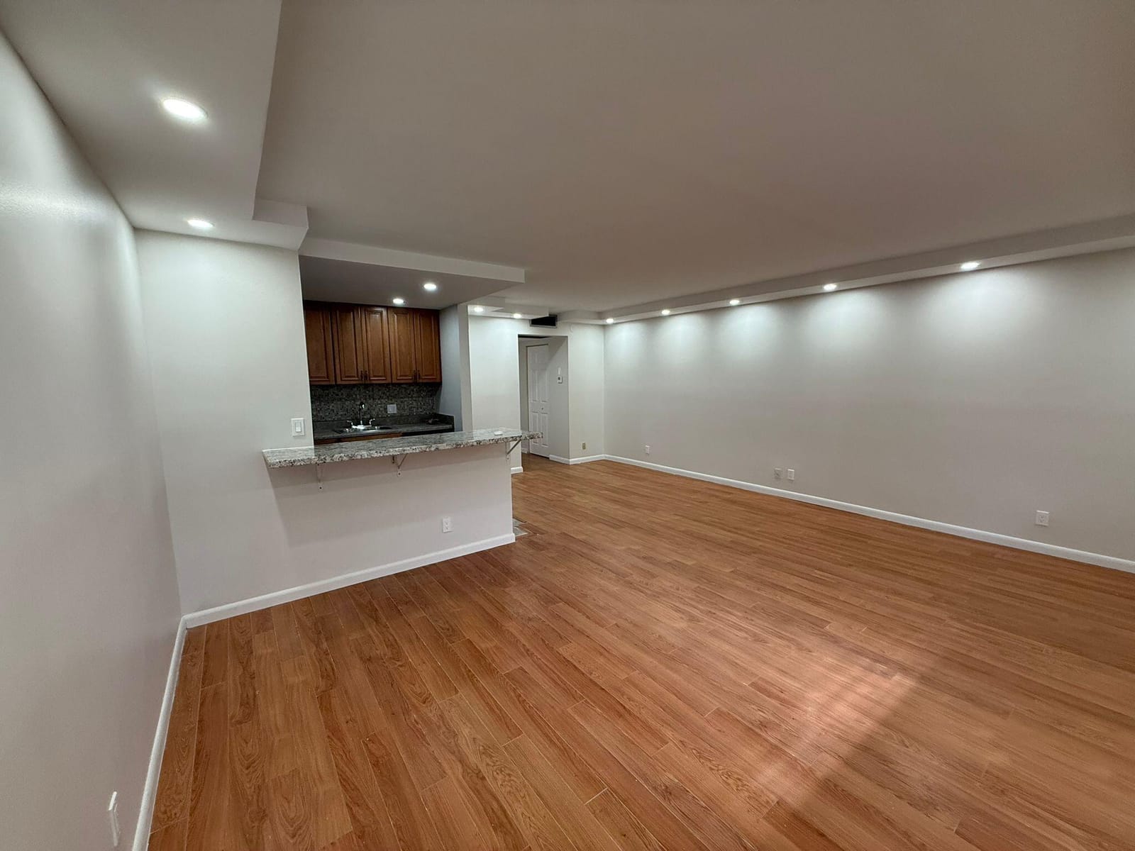 2200 SPRINGDALE Boulevard 206 — photo 3