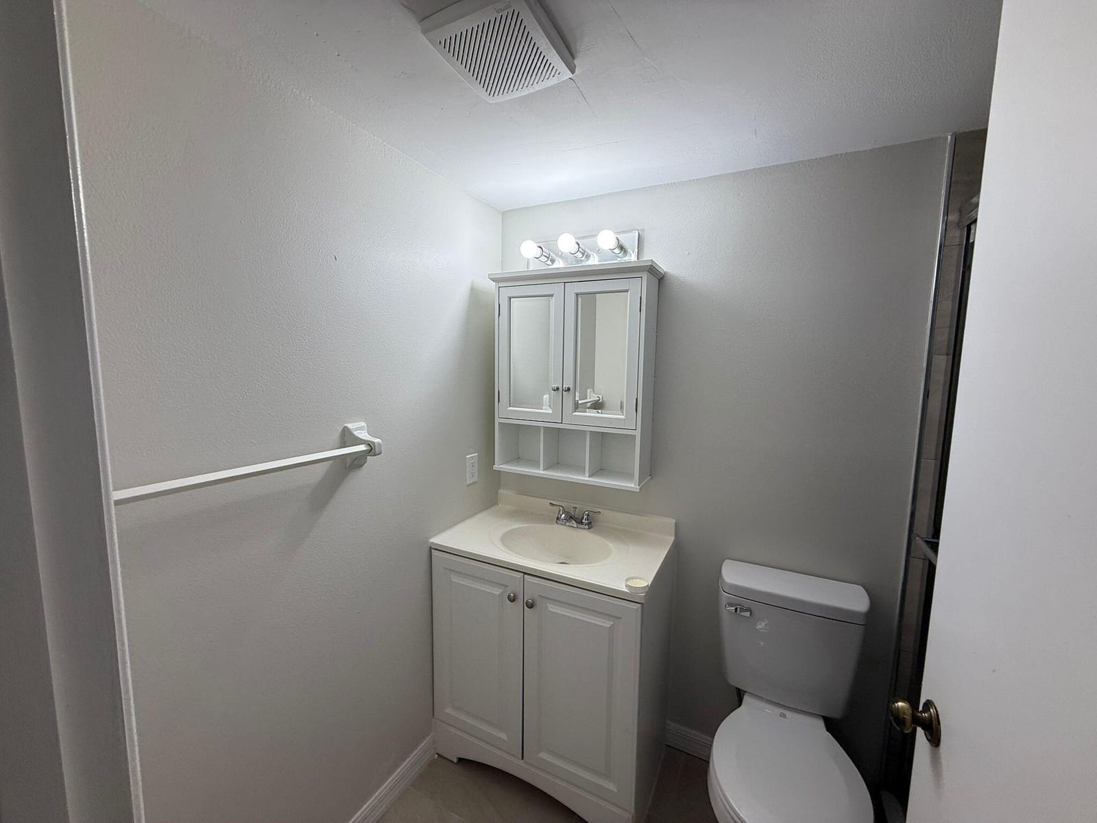 2200 SPRINGDALE Boulevard 206 — photo 10